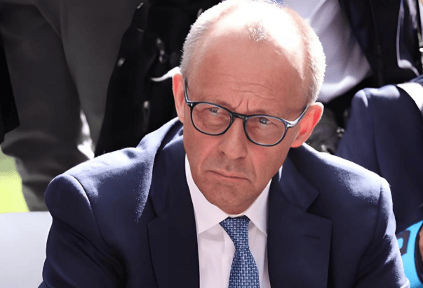 在中国待了两天一夜，德国总理默茨变了，完全没了之前高高在上的样子:山东矿山机械多少钱