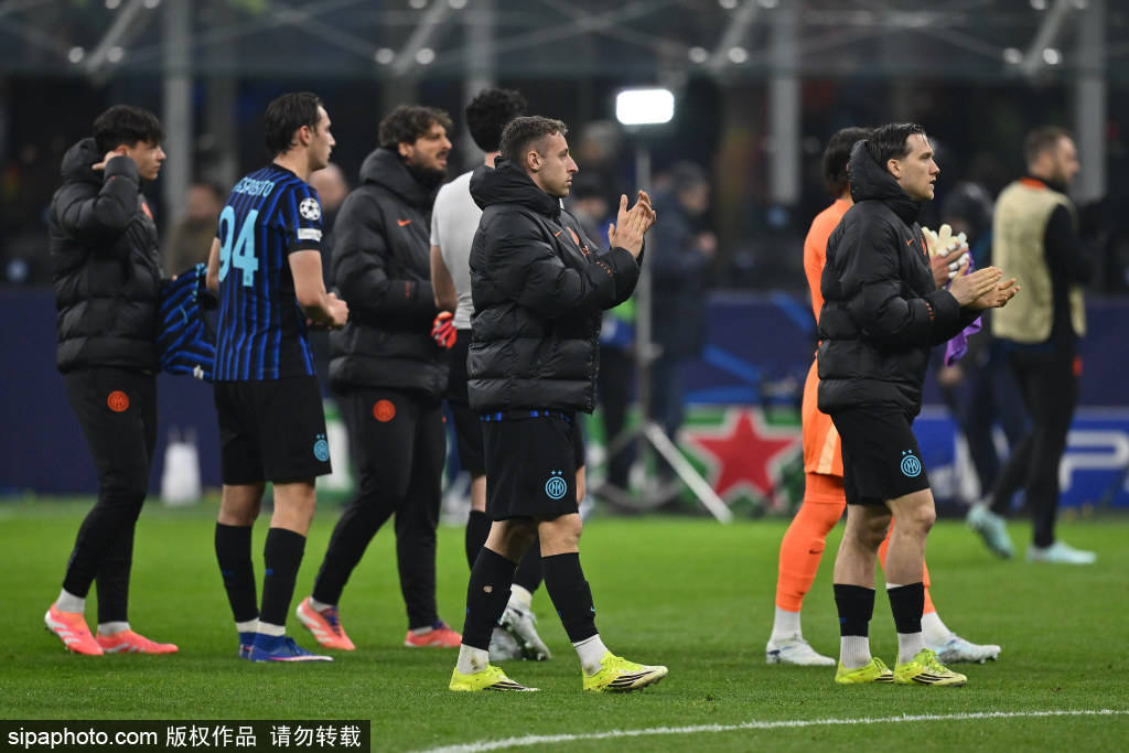 热身赛半场：山东泰山0-5上海申花！拉唐帽子戏法背后的战术解读与未来展望:山东矿山机械好不好